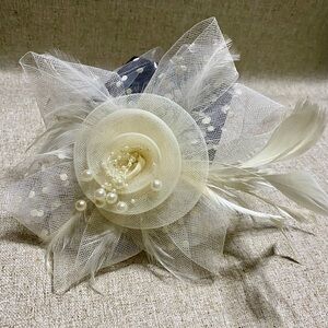 Elegant Cream and White Feather Fascinator